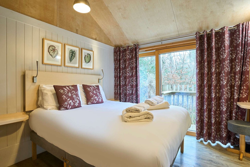 Host Stay Gwyle in Wareham
