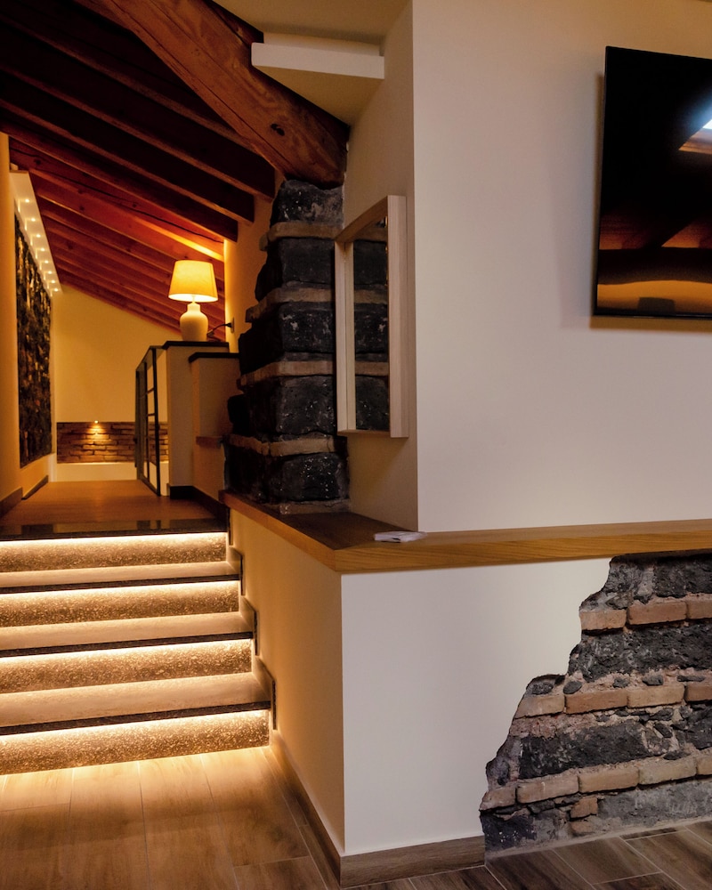 Palazzo Fiammingo Rooms