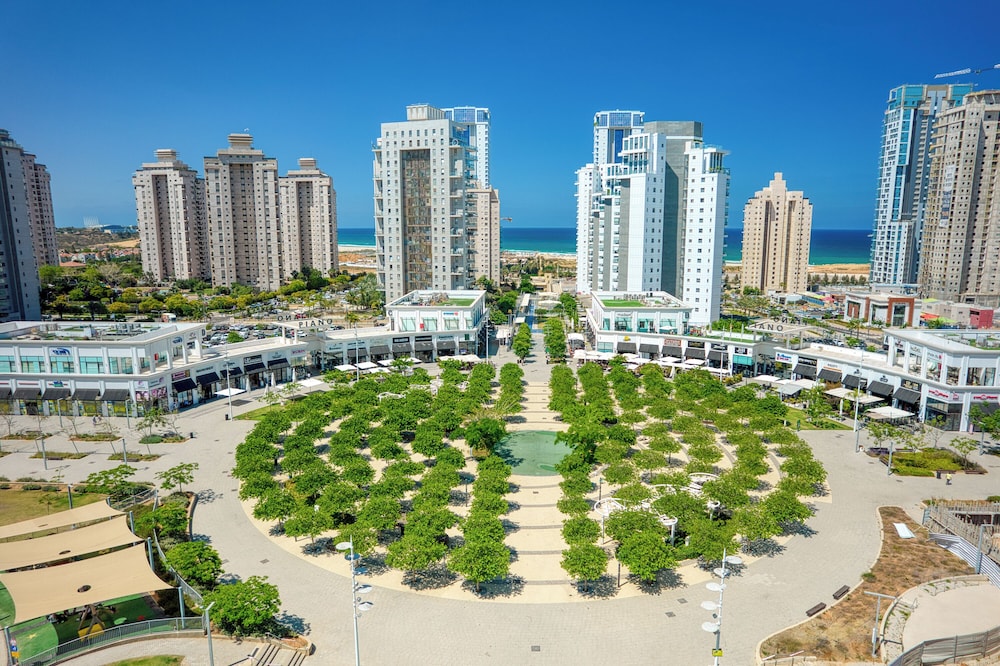 Poleg Beach Seaview Stay by Sea N' Rent