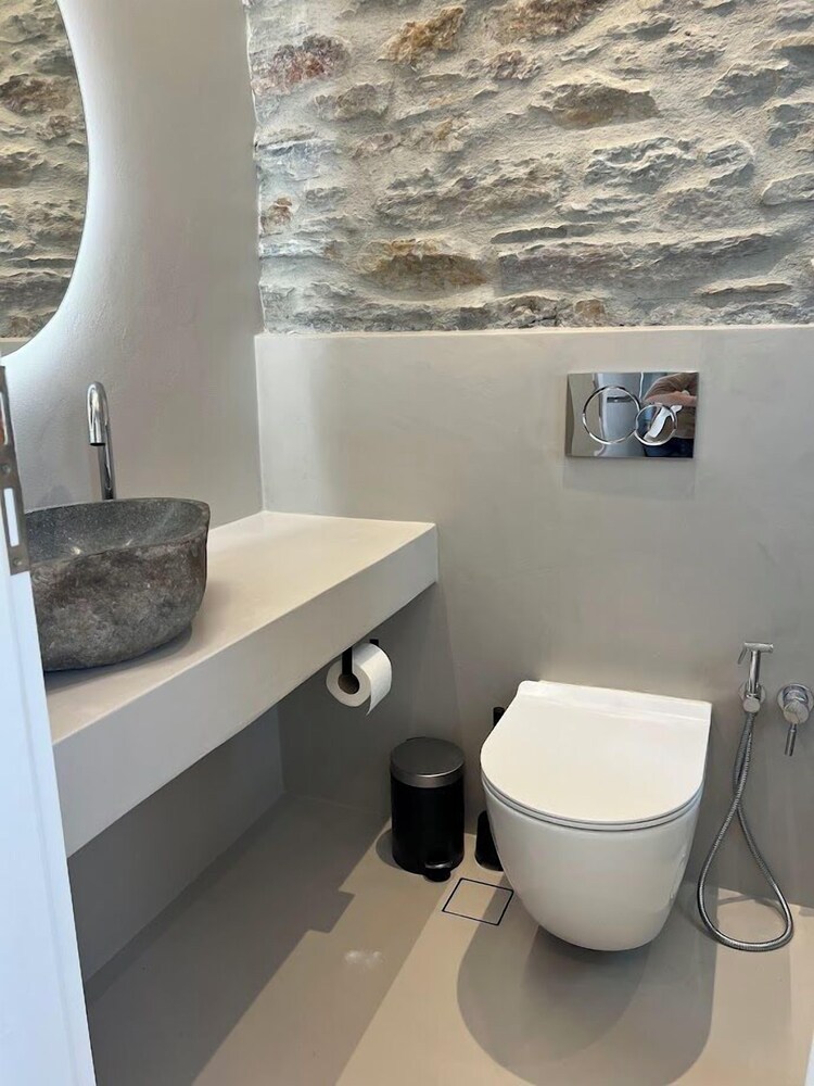 Tzia Stone Modern Studio with Sea View