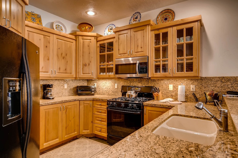 Park City Ski Resort - Town Pointe Condos