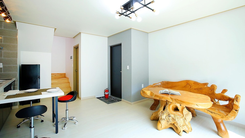 Hongcheon Stone Brown Pension