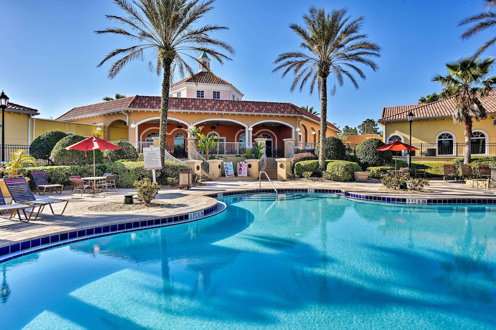 Regal Palms Gem Near Disney w/ Patio, Themed Rooms