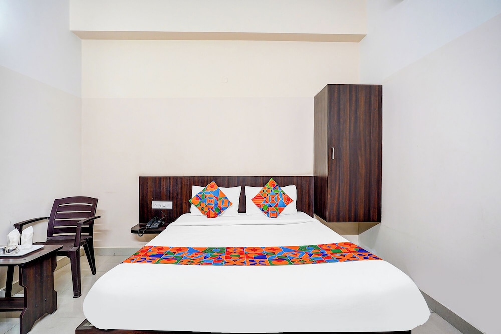 Fabhotel Pride Image