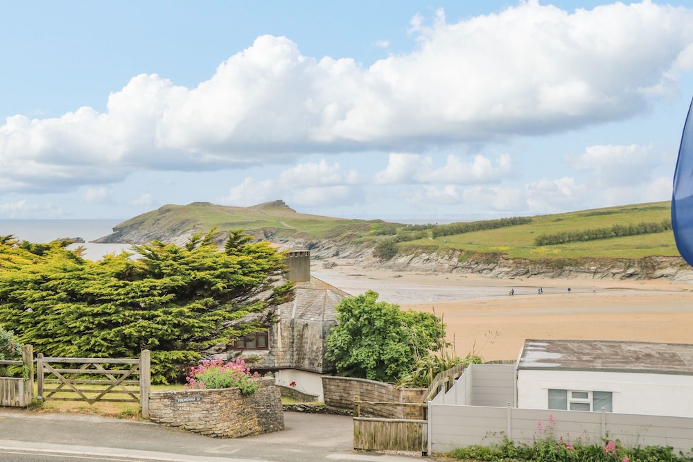 Porth Beach