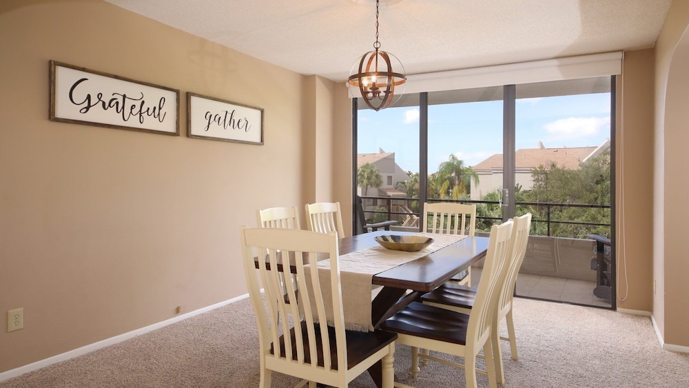 Anchorage Resort 3 Bedroom/3rd Floor Condo with Balcony 3 Condo