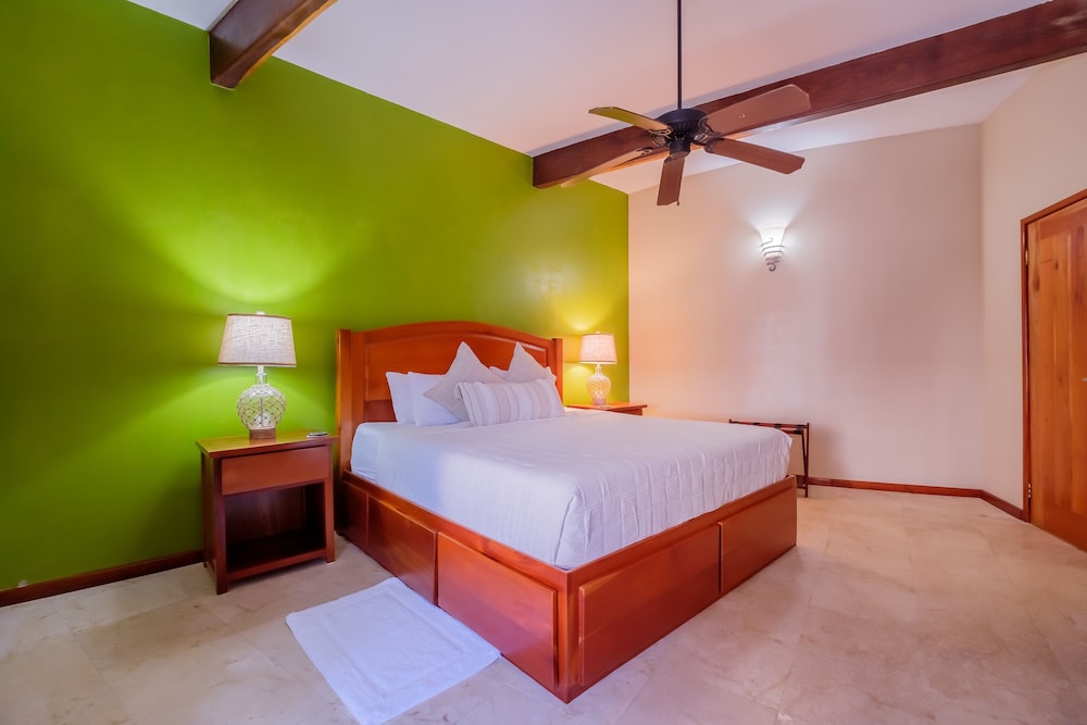 Indigo Belize 5a 3 Bedroom Condo