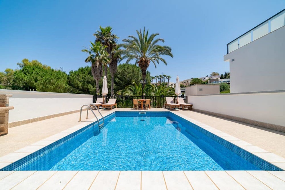 Villa Narcis 2 Bedroom Villa With own Private Pool view 5