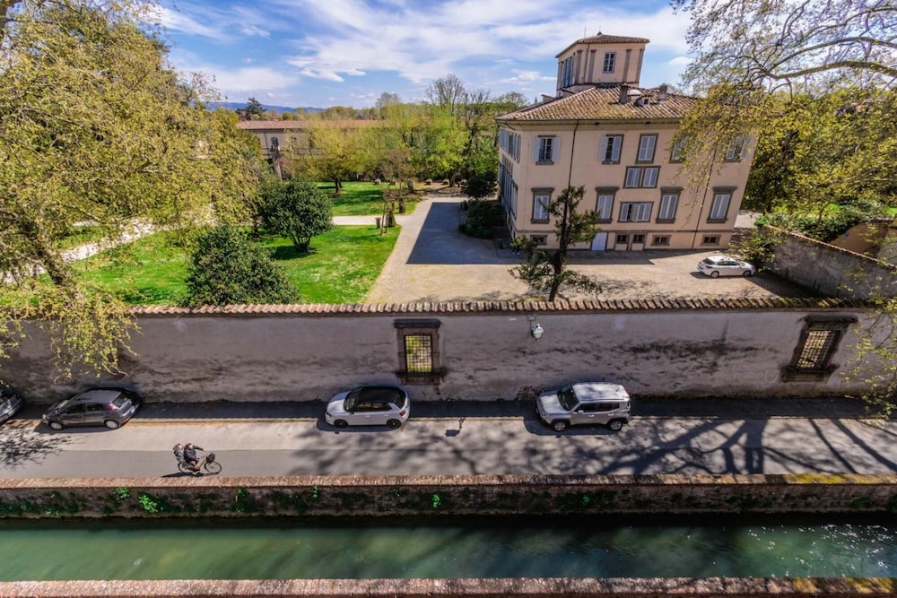 Casa Serena in Lucca view 4