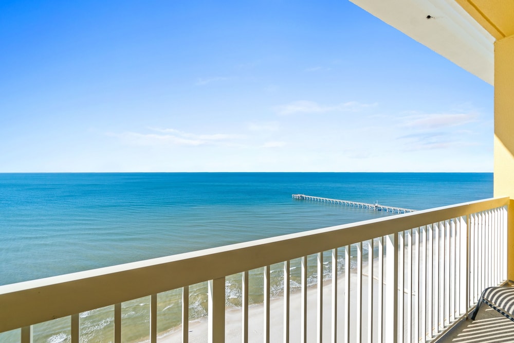 Calypso Beach Resort by Panhandle Getaways