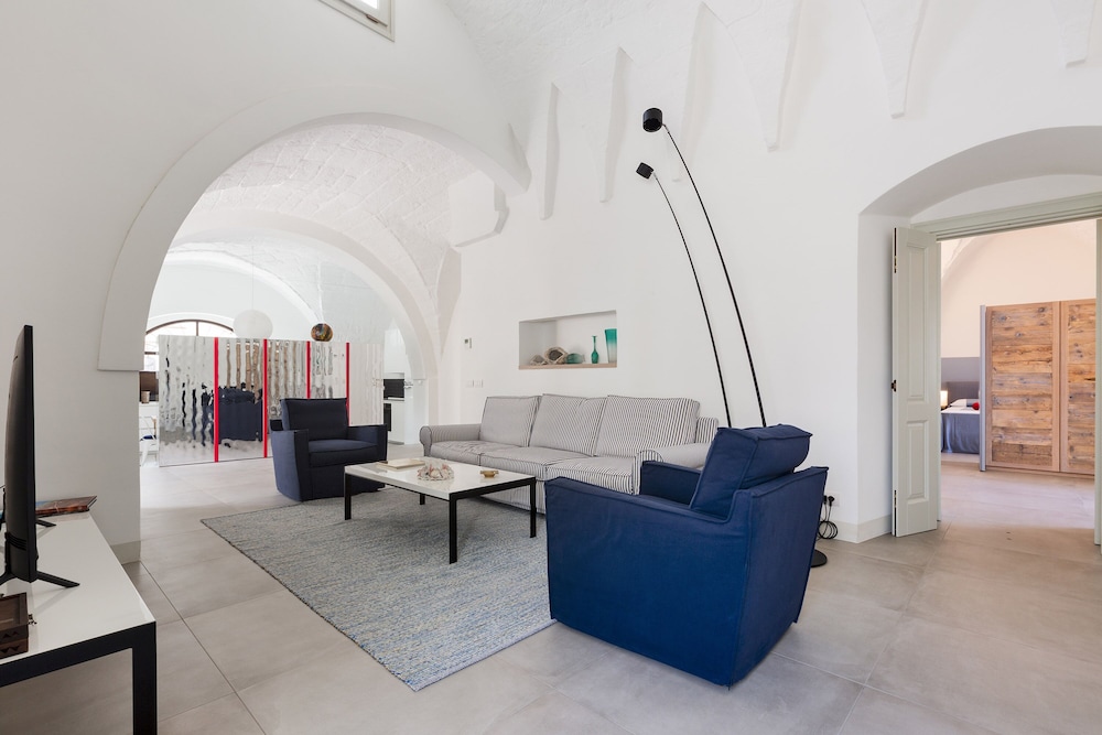 2320 Villa Ilse by Perle di Puglia view 3