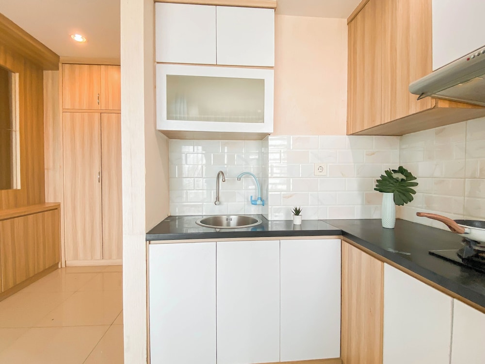 Simple And Homey 2Br At Grand Kamala Lagoon Apartment