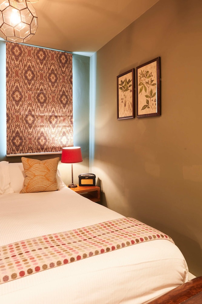 Woodstock Vacations - Kings Arms Hotel - Property Image 32