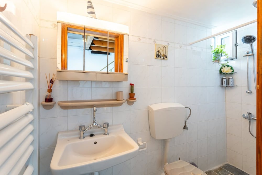 Petalidi Sunny Home One