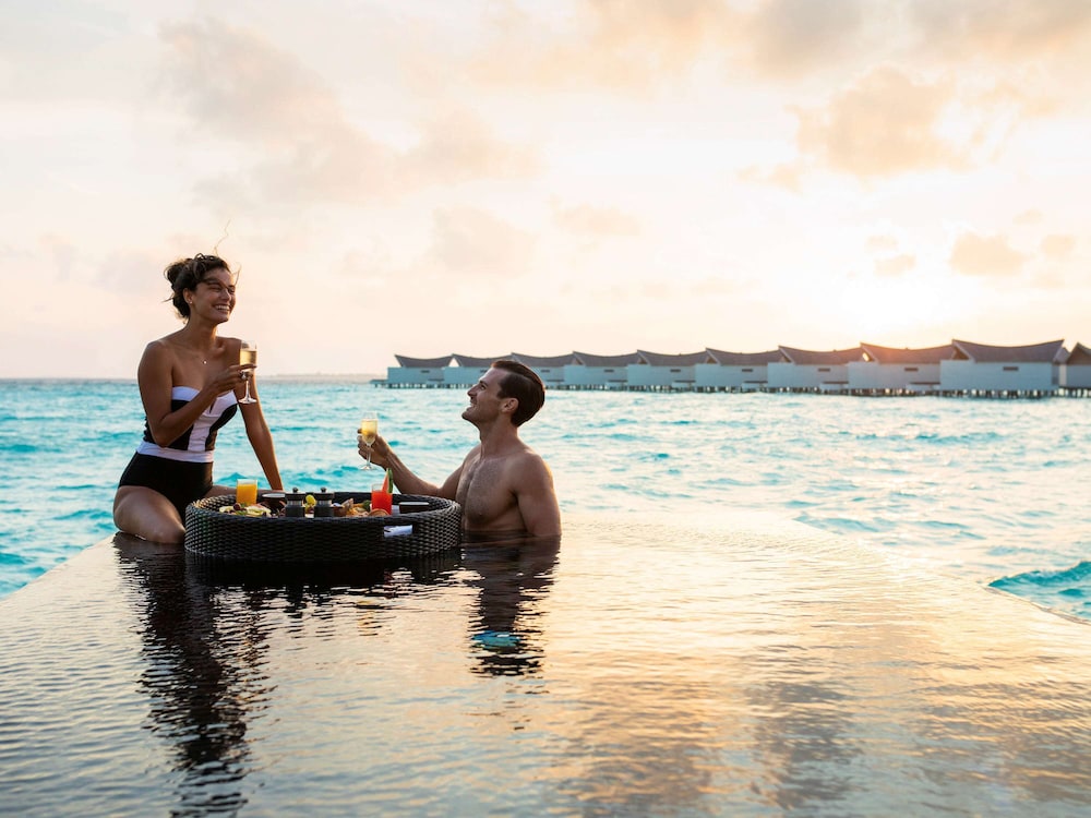 Kuredhivaru Resort & Spa Maldives by Accor