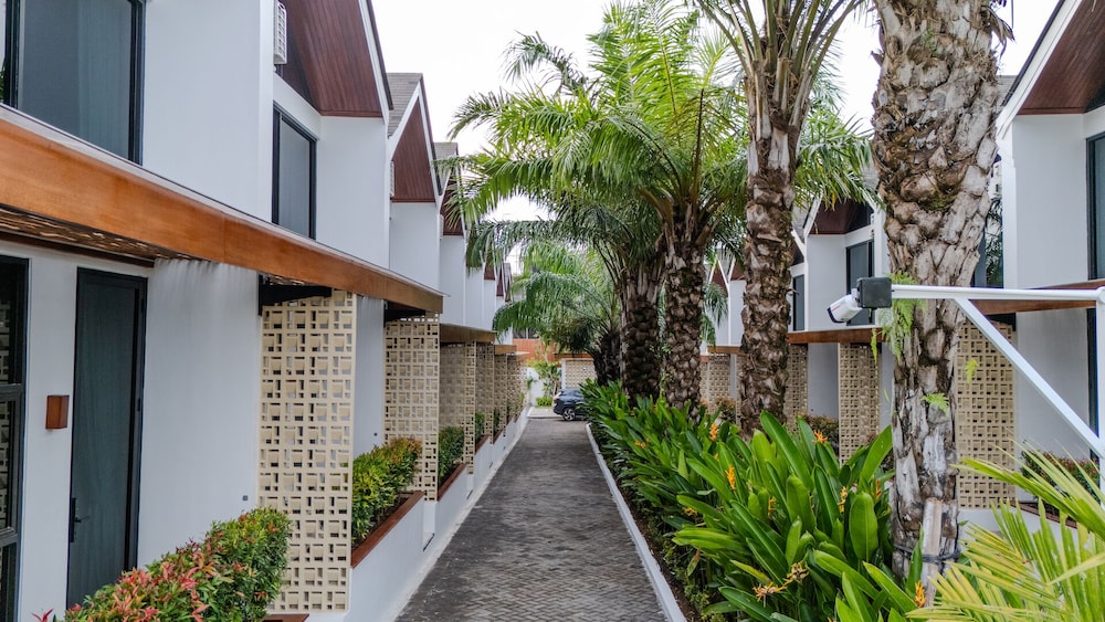 Adva Garden Village