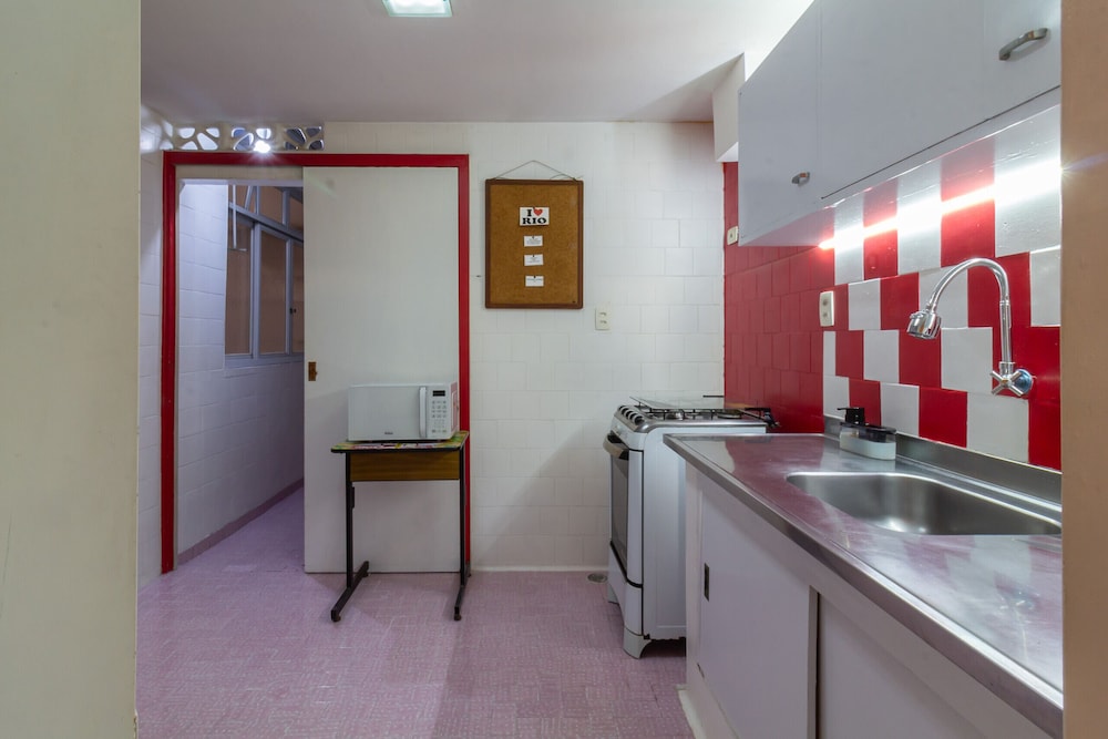 7 Minutes From Copacabana Beach Br402