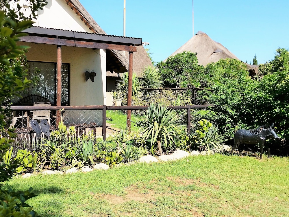 Pine Tree Lodge