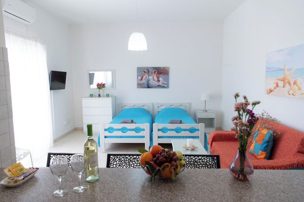 Themis Apartments