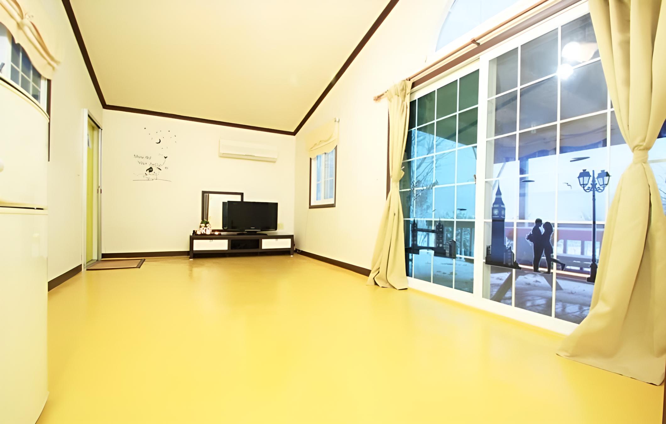 Taean Sandeurae Pets Freiendly Pension view 4