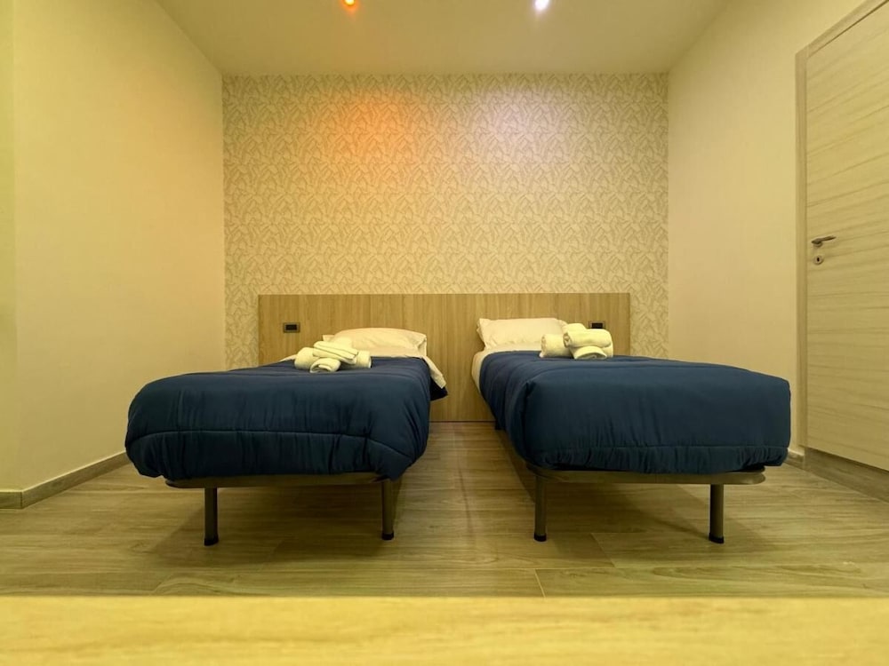 Royal Rooms
