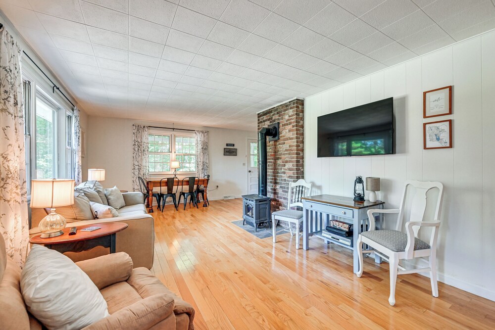 Becket Home w/ 3-season Porch: Walk to Lake Access