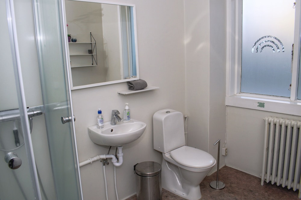 Reykjavík Rainbow Guesthouse