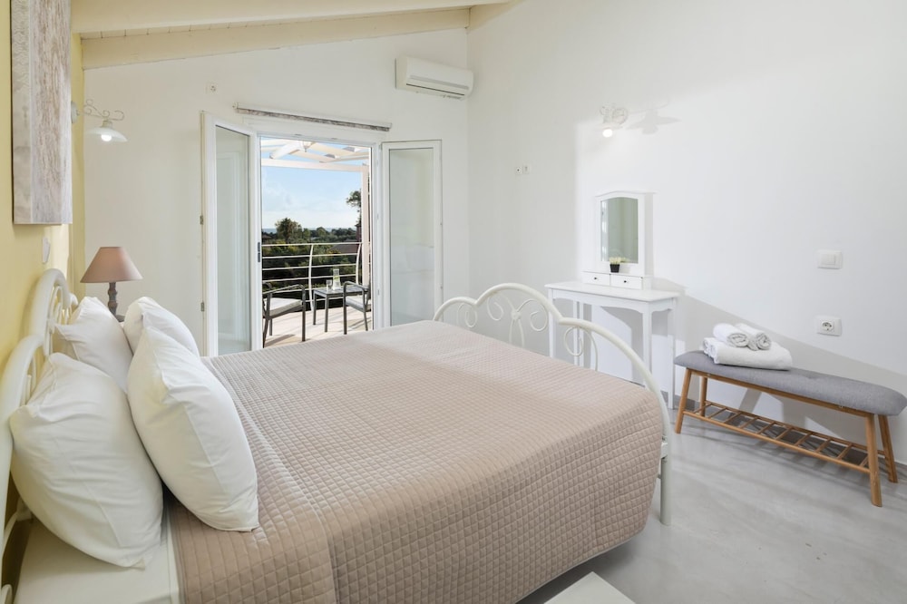 Villa Casa Di Billy in Chalikounas