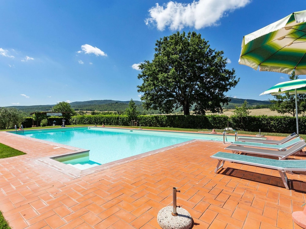 Cozy Stay With Scenic Views photo 2
