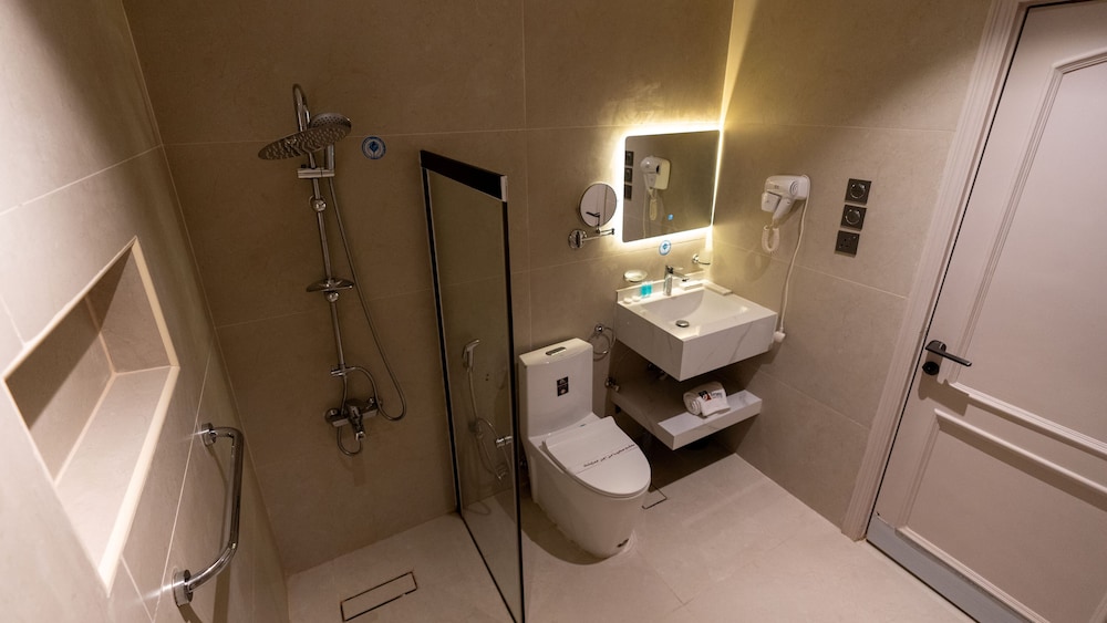 Brzeen Hotel - Riyadh - فندق برزين الرياض