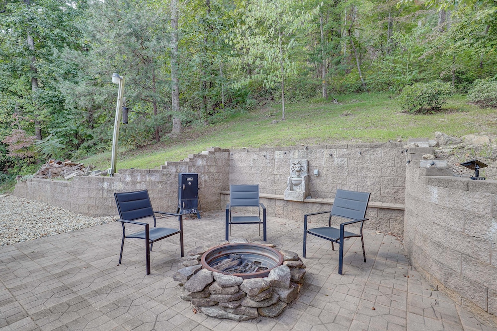 Spacious Lake Lure Family Home w/ Deck & Fire Pit! view 3