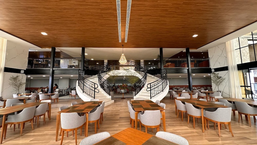 GRAN PARADISO RESORT