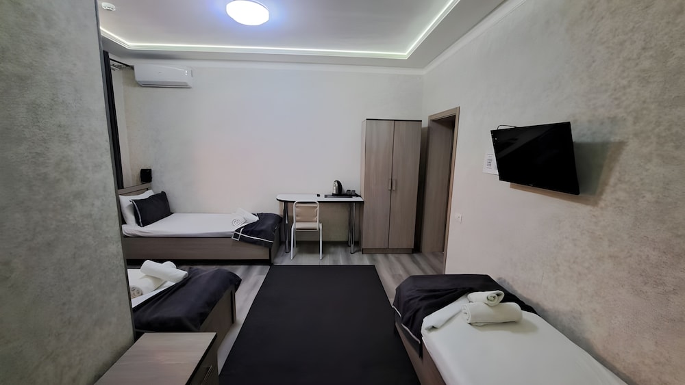 Madera Hotel