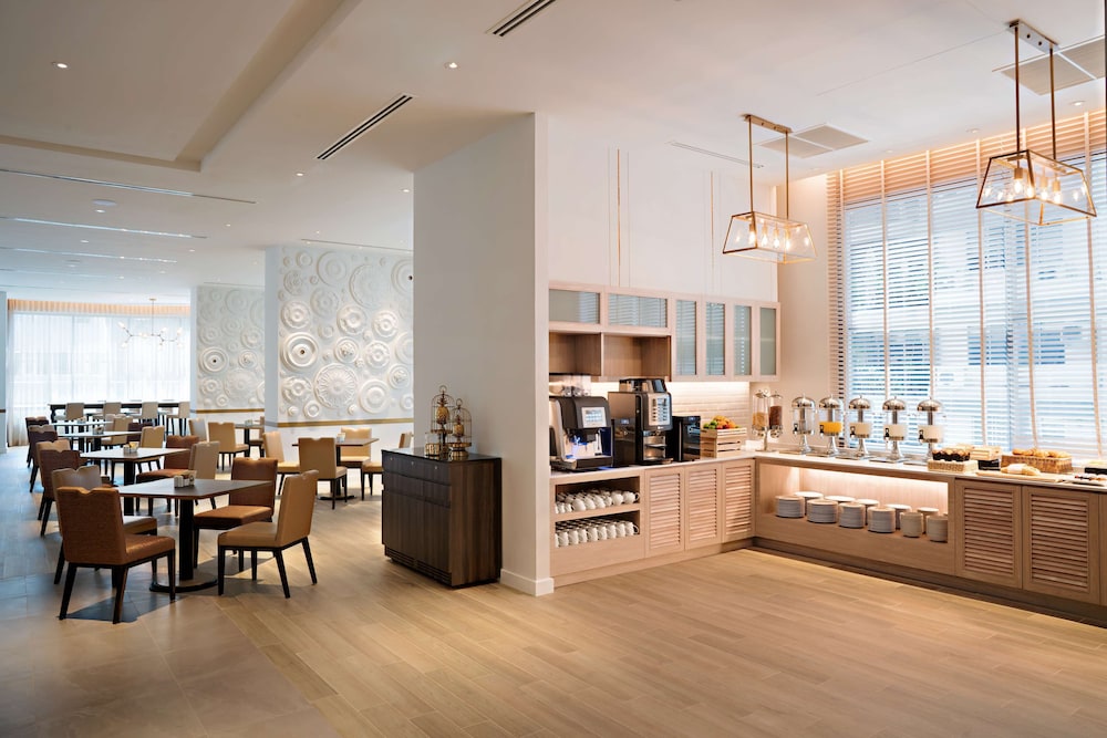 Hyatt Place Bangkok Sukhumvit 24 41