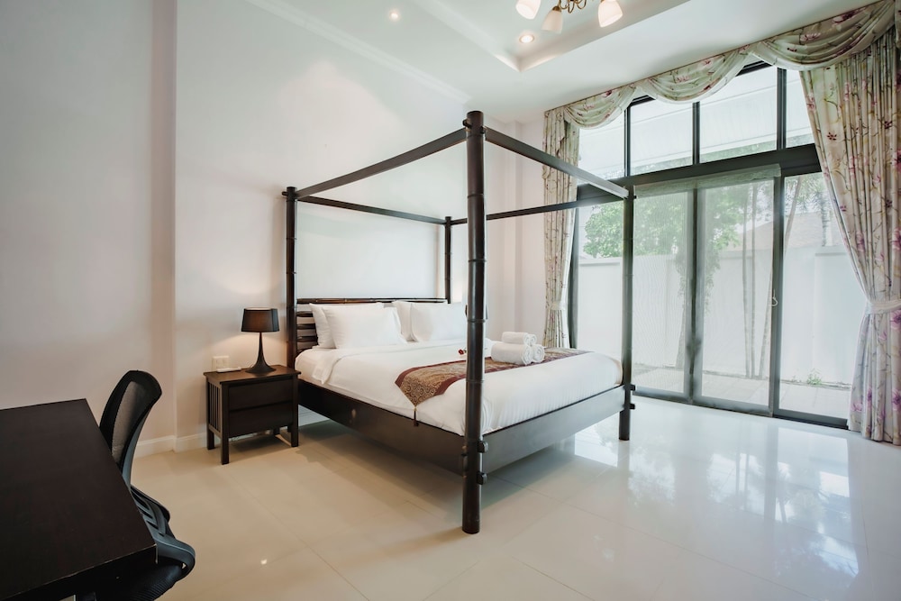 Number Nine Pool Villa