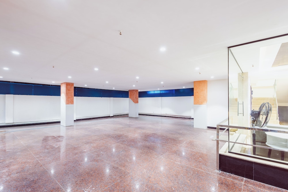 Treebo SS Residency Gandhi Nagar