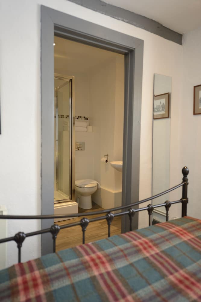 The White Lion Inn