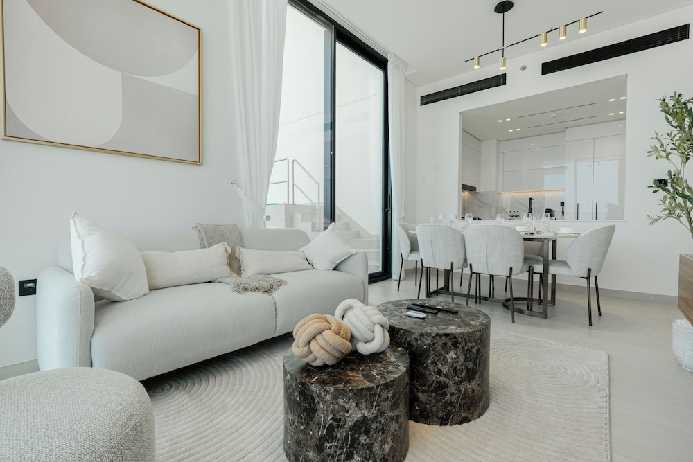 Binghatti Onyx Residences- JVC