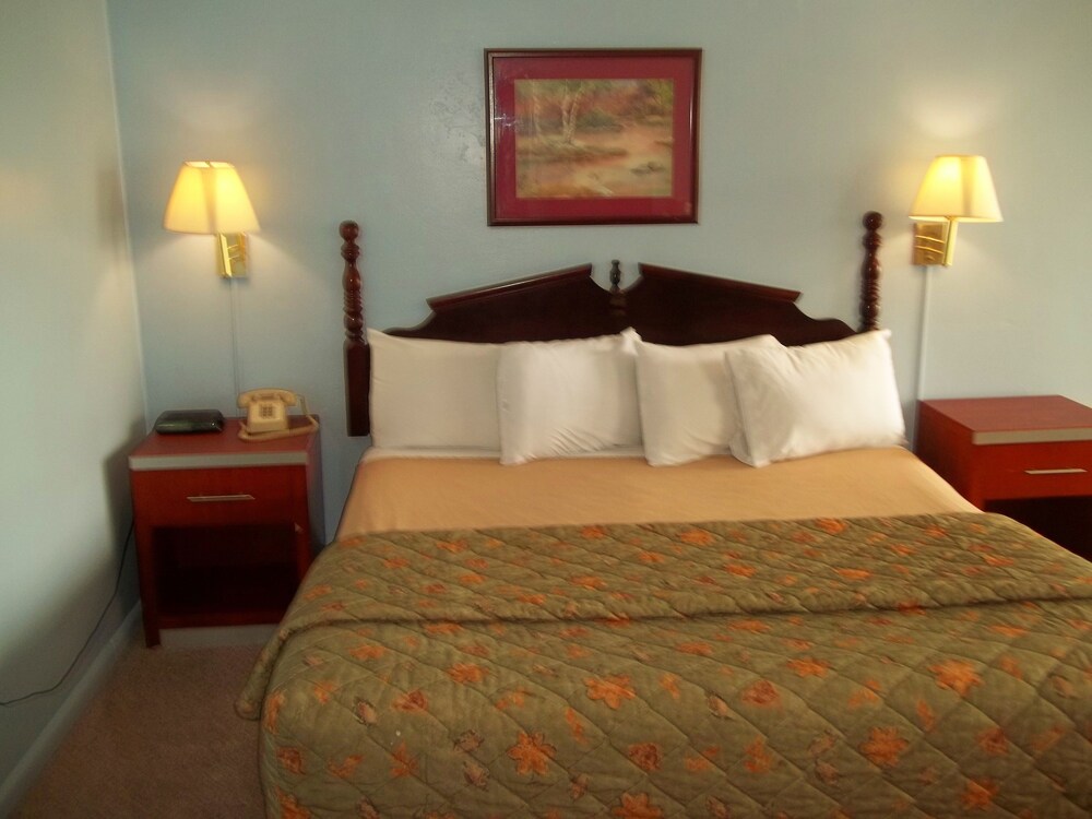 Royal Motel