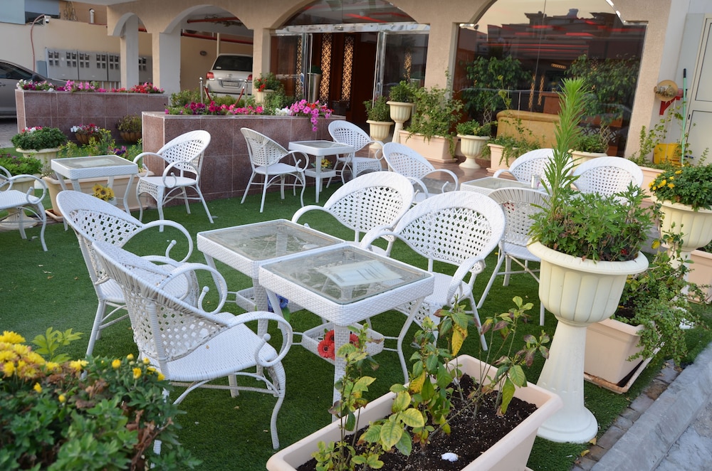 Bodor AL Sharq Suites
