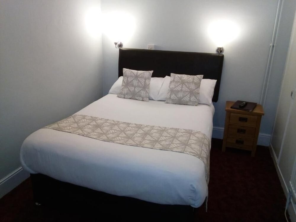 Meadows Way Guest House