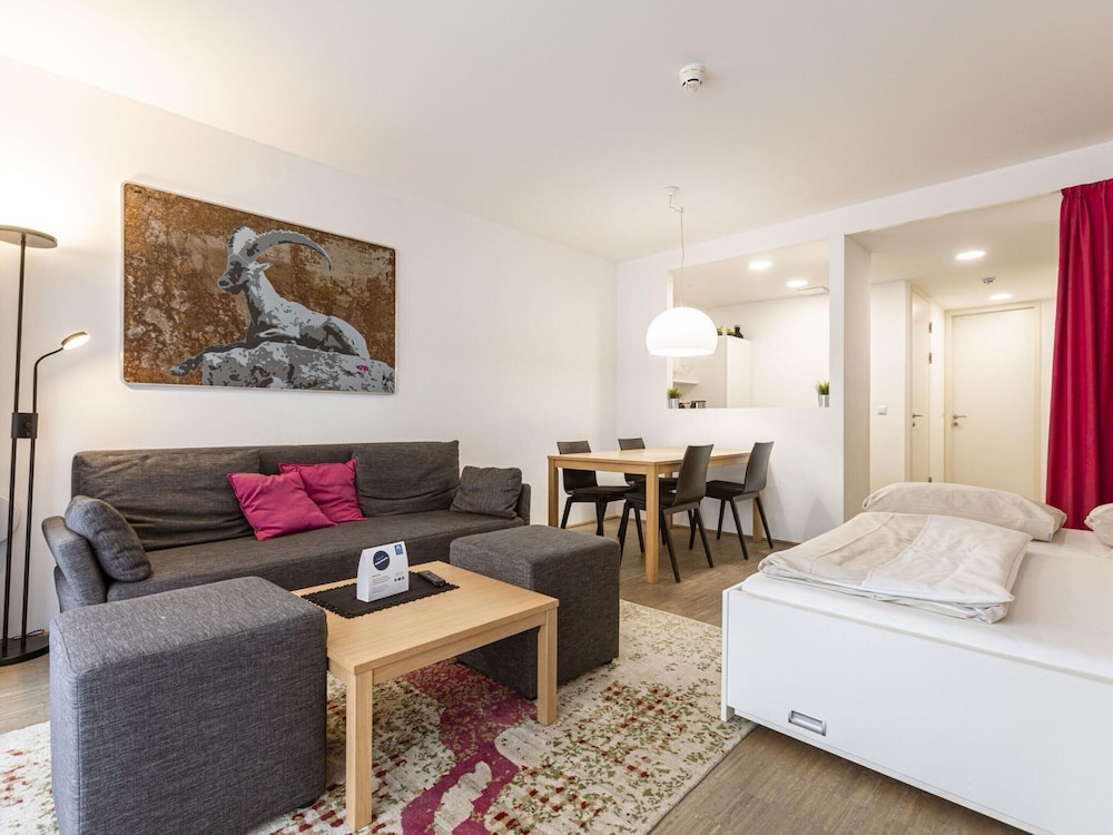 Apartment With Roof Terrace