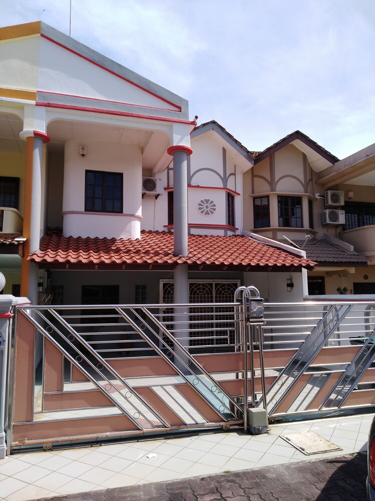 StayWonderful01 Kota Laksamana photo 1