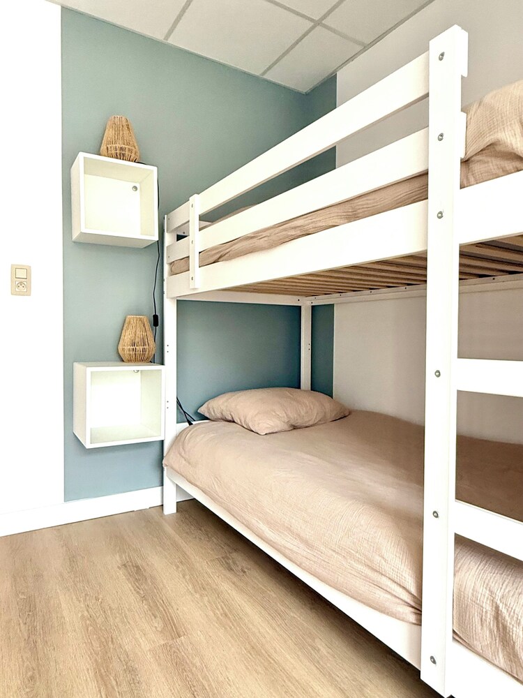 Spacious duplex in the center