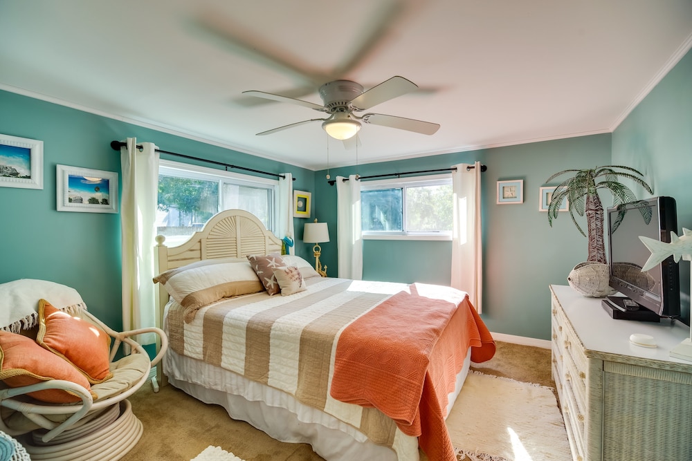 Vero Beach Vacations - Cozy Fort Pierce Cottage on Farm Animal Rescue! - Property Image 29