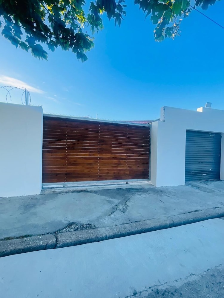 4 Callington guest house