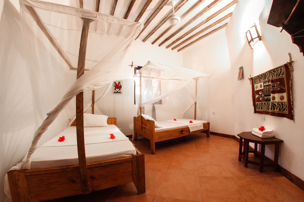 Kipepeo Lodge view 5