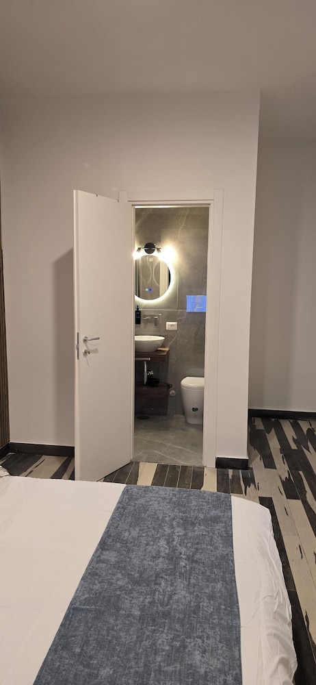 Napoli Central Stay
