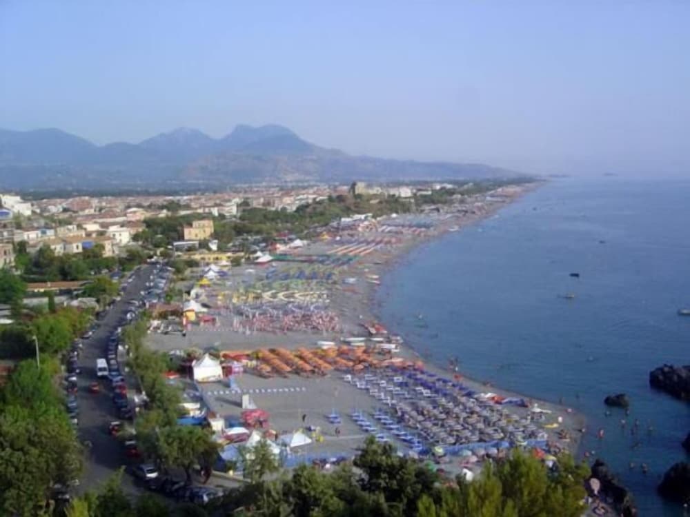 Parco Degli Emiri
