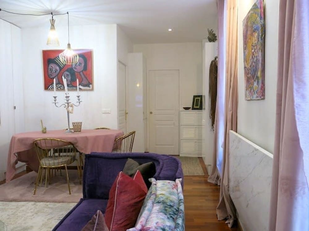 La Bruyere Saint Georges Citycosy